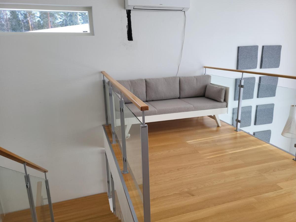 Rauhallisella Paikalla Upea Iso Omakotitalo. Appartement Kajaani Buitenkant foto